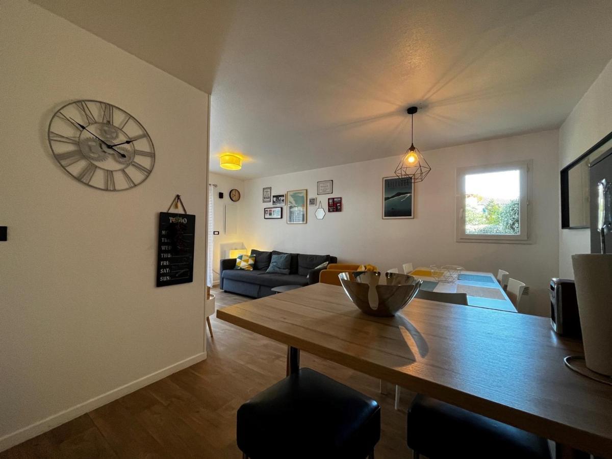 Bel Appartement T3 Avec Jardin, Piscine Et Parking, Proche Plage A Hendaye - Fr-1-239-739 ภายนอก รูปภาพ
